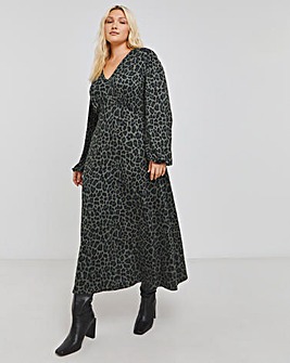 Green Animal Supersoft Midi Dress