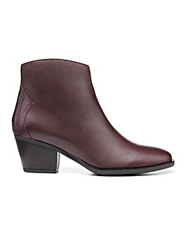 Hotter Delight II Wide Fit Ankle Boot
