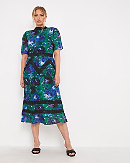 Hope & Ivy Lace Detail Midi Dress
