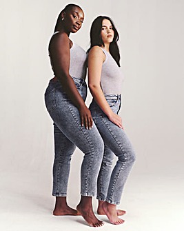 Slim Mom Jean (Mid Blue)- King's Trust- £2 Per Sale Donated