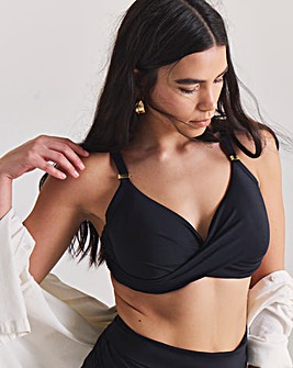 MAGISCULPT Twist Front Wired Bikini Top