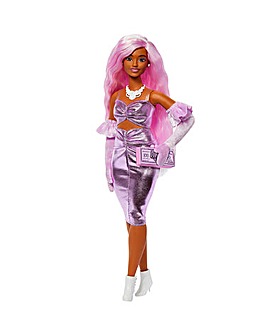 Barbie Deluxe Style Doll