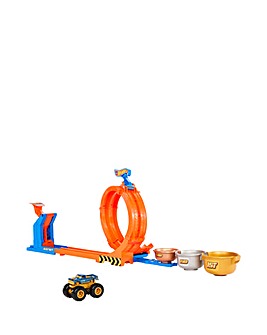 Hot Wheels Monster Trucks Loop-And-Flip Trophy Challenge Playset