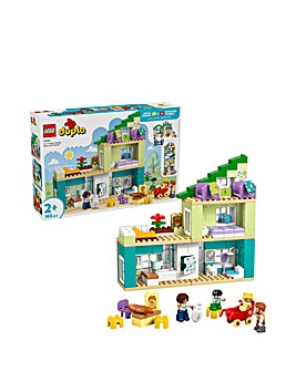 LEGO Duplo 3 in 1 Modern Family House with Figures