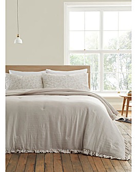 Soft Washed Frilled Bedspread