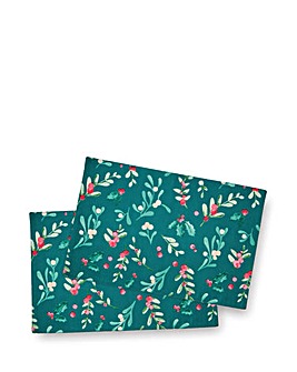 Catherine Lansfield Holly and Mistletoe Placemats