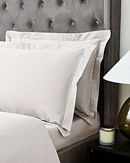 Hotel 300TC Oxford Pillowcases