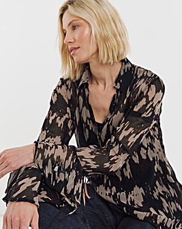 Georgette Frill Cuff Collar Blouse
