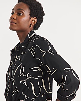 Dipped Back Long Sleeve Shirt