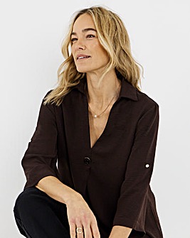 Button Detail Collar Popover Top