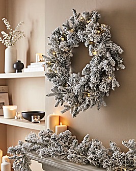 Pre-Lit Meribel Flocked Wreath 50cm