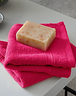 Catherine Lansfield Zero Twist Towel