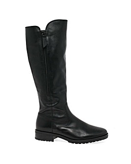 Wide Fit Boots - Wide Calf Fitting Boots | Marisota