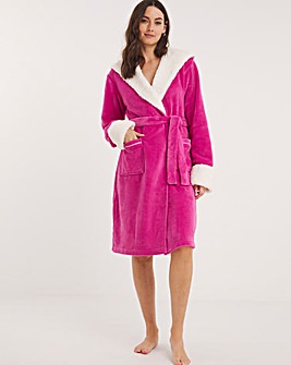 Chelsea Peers Fluffy Fleece Hooded Gown