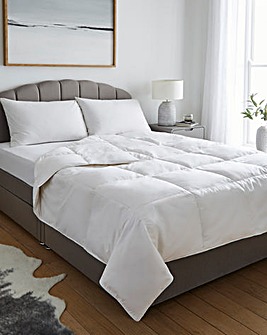 Hotel Collection Duck Feather and Down 4.5 Tog Duvet