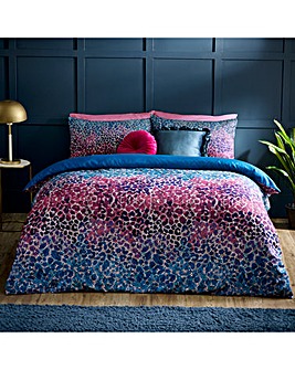 Catherine Lansfield Satin Animal Print Duvet Cover Set