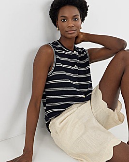Scallop Edge Linen Mix Short