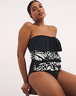 MAGISCULPT Ruffle Swimsuit