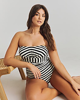 MAGISCULPT Medium Control Bandeau Swimsuit