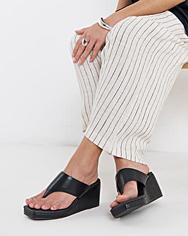 Fresno Wegded Toe Post Sandals - Extra Wide Fit (EEE)