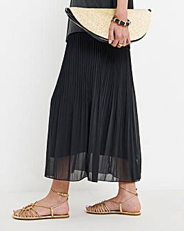 Cinder Tubular Woven Flat Sandals - Extra Wide Fit (EEE)