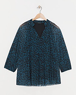 Print V-Neck Mesh Blouse