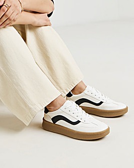 Courage Chunky Retro Trainer - Extra Wide Fit (EEE)