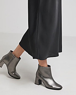 Loise Block Heel Ankle Boots Wide E Fit