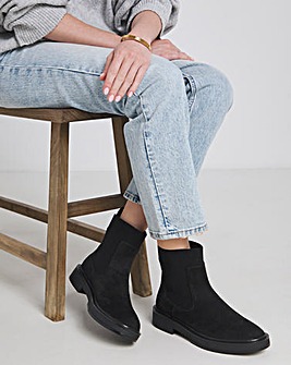 Rue Classic Chelsea Ankle Boots Standard D Fit