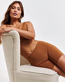 Pretty Secrets Smoothing Seamless Comfort Shorts - Nude 3