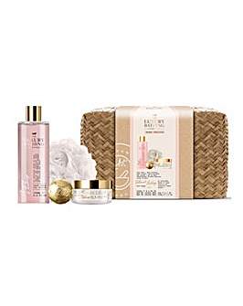 The Luxury Bathing Company Warm Vanilla Ultimate Bathing Hamper