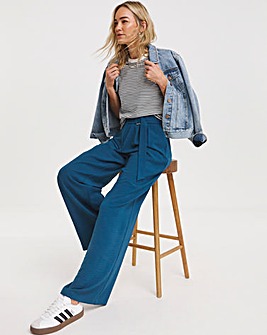 Textured Wide Leg Belted Trouser