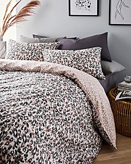 Roar Blush Leopard Print Cotton Blend Duvet Cover Set