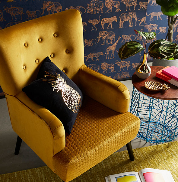 Paradise living room and accessories