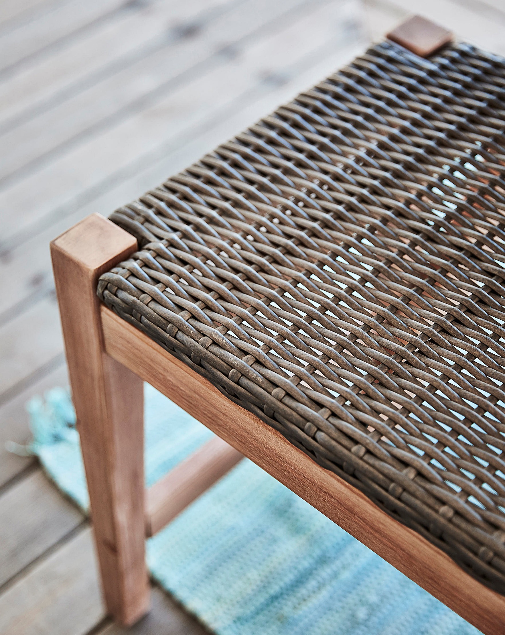 Odell Table And Bench Dining Set Jacamo