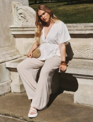 Effortlessly chic crinkle